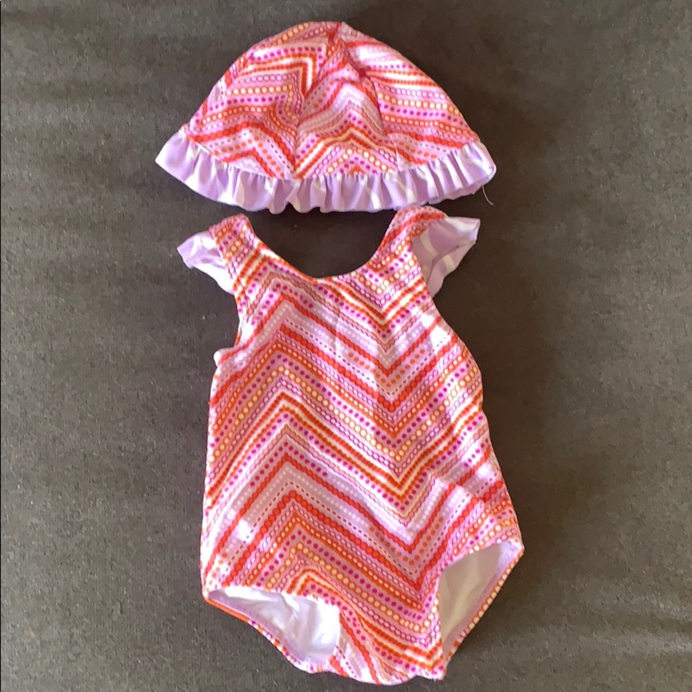 Bathing suit w matching hat